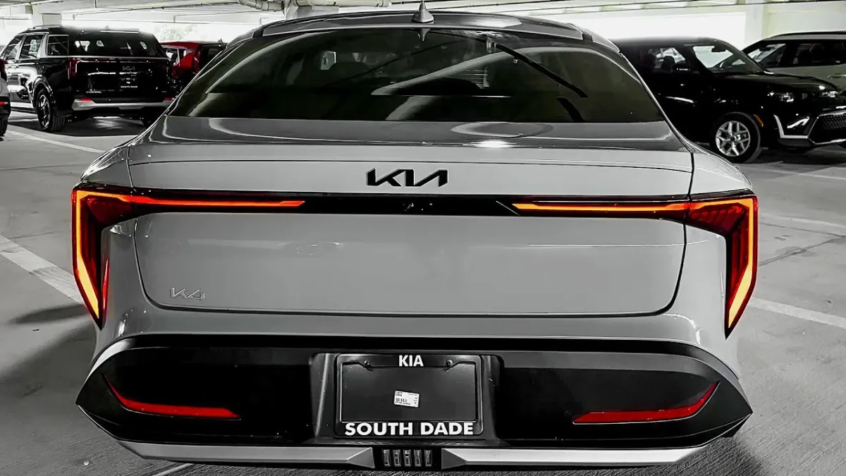 KIA K4